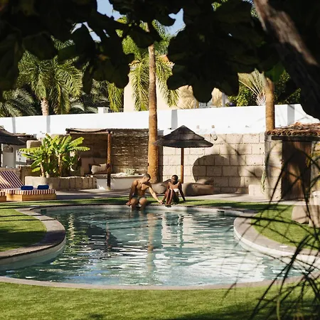 فيلة Casa Jable Azul *